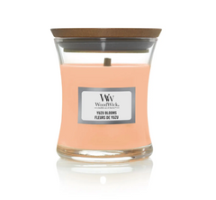 Scented candle with delicate floral notes Woodwick Mini Yuzu Blooms 85 g